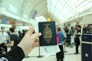 Verpflichtende Einreisegenehmigungen für Flugreisen