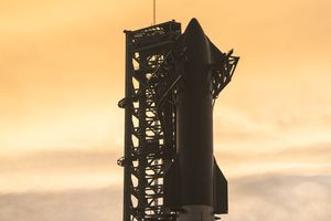 SpaceX testet mächtigste Rakete der Welt