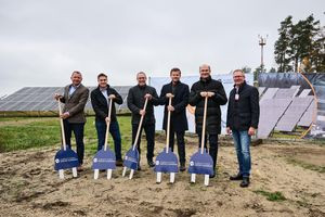 Flughafen Nürnberg zieht eigenen Solarpark hoch