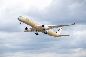 Hier fliegt der erste Airbus A350-1000ULR