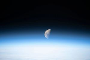 NASA hält an Mond-Plänen fest