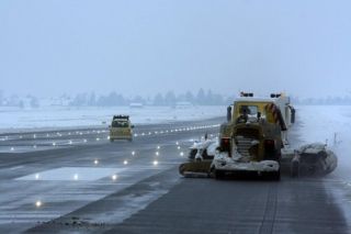 Winterdienst am Flughafen Nürnberg