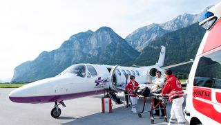 Tyrol Air Ambulance erhält EBAA Gold Safety Award