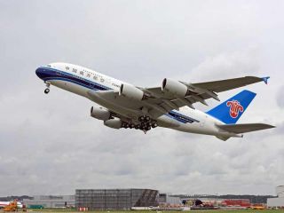 Airbus A380 von China Southern