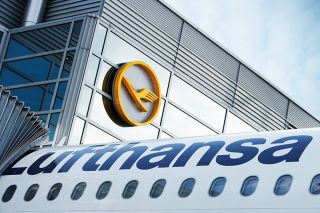 Lufthansa Branding