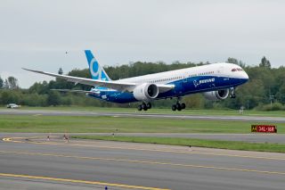 Erstflug der Boeing 787-9 am 17.09.2013