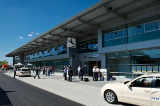 Neues Terminal Friedrichshafen
