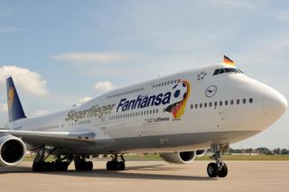Lufthansa 747-8 'Siegerflieger'
