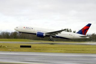 Delta Boeing 777-200LR