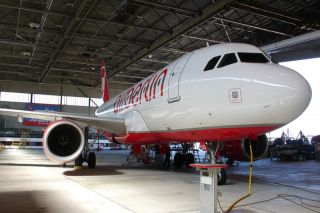 airberlin Airbus A319 Wartung