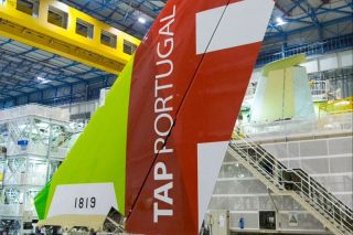 Airbus baut erste A330-900 für TAP