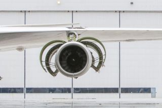Das PW1900G bei Testläufen an der Boeing 747SP von Pratt & Whitney.