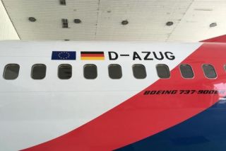 AZUR air Boeing 737-900ER