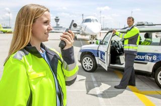 Sicherheitspersonal am Flughafen München