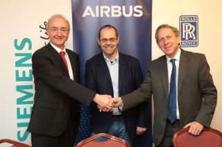 E-Fan X-Kooperation: Frank Anton (Siemens), Mark Cousin (Airbus), Paul Stein (Rolls-Royce) (von links)