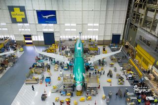 Erste Boeing 737 MAX in der Endmontage