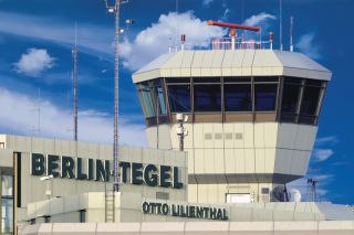 Tower Flughafen Berlin Tegel