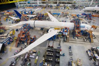 Endmontage des ersten 787-9 Dreamliner in South Carolina