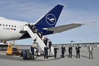 Lufthansa Falkland-Crew