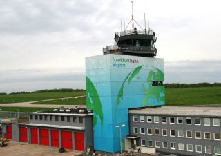 Tower am Flughafen Hahn