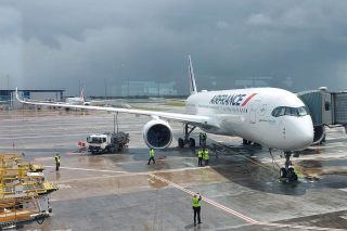 Air France Airbus A350 wird mit SAF betankt