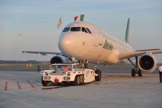 Alitalia Airbus A320