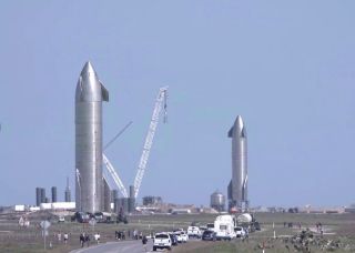 SpaceX starship SN9 and SN10
