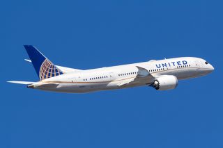 United Boeing 787 Dreamliner