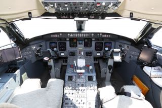 CRJ1000 Cockpit von Air Nostrum