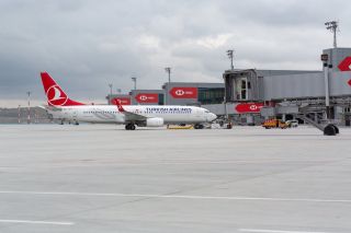 Turkish Airlines Boeing 737-800 am IGA