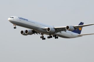 Lufthansa Airbus A340-600