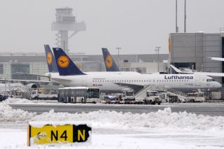 Wintertag auf dem Frankfurter Flughafen