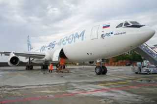 Iljuschin Il-96-400M