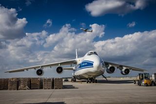 Volga-Dnepr An-124