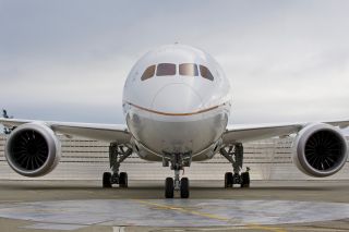 United Airlines Boeing 787