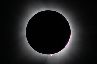 Totale Sonnenfinsternis