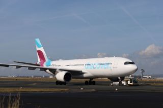 Discover Airlines Airbus A330-200