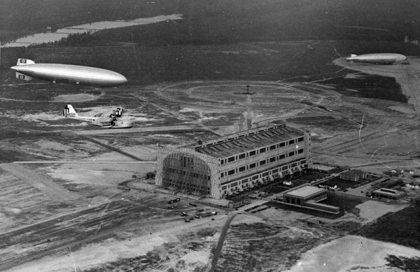 Die Hindenburg in Lakehurst