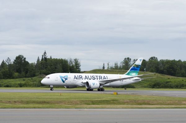 Air Austral Boeing 787