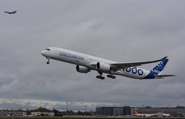 Airbus A350-1000 Erstflug am 24.11.2016