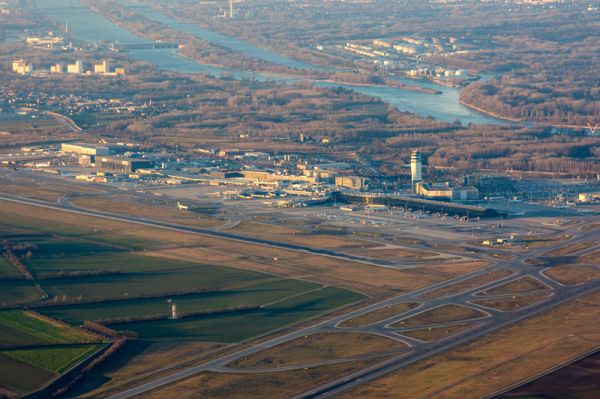 Flughafen Wien