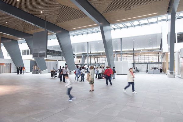 Das neue Terminal am Flughafen Bergen