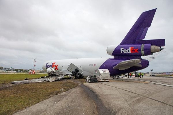 FedEx-Landeunfall in Fort Lauderdale