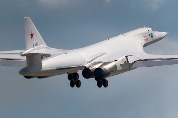 Tu-160