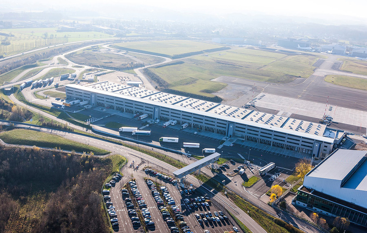 Flughafen Basel über Stunden gesperrt