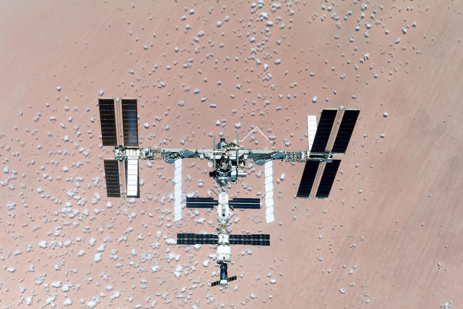 Neue Solaranlage auf der ISS