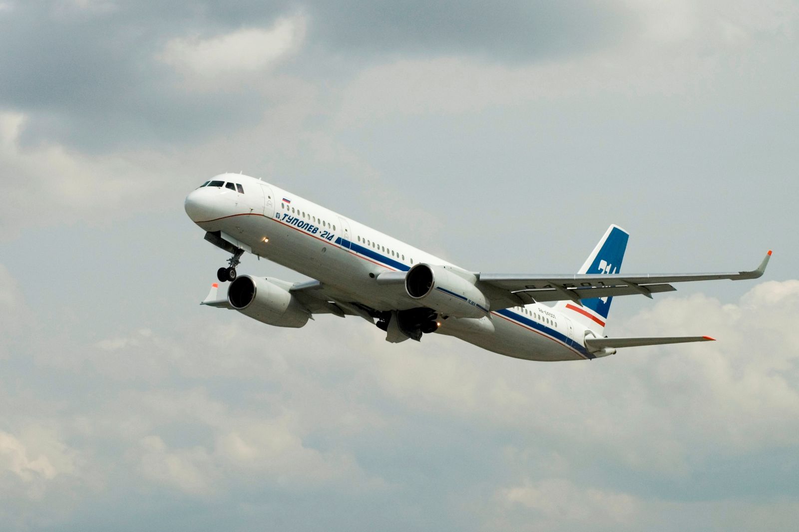 Russland will über 100 neue Tupolew Tu-214 bauen